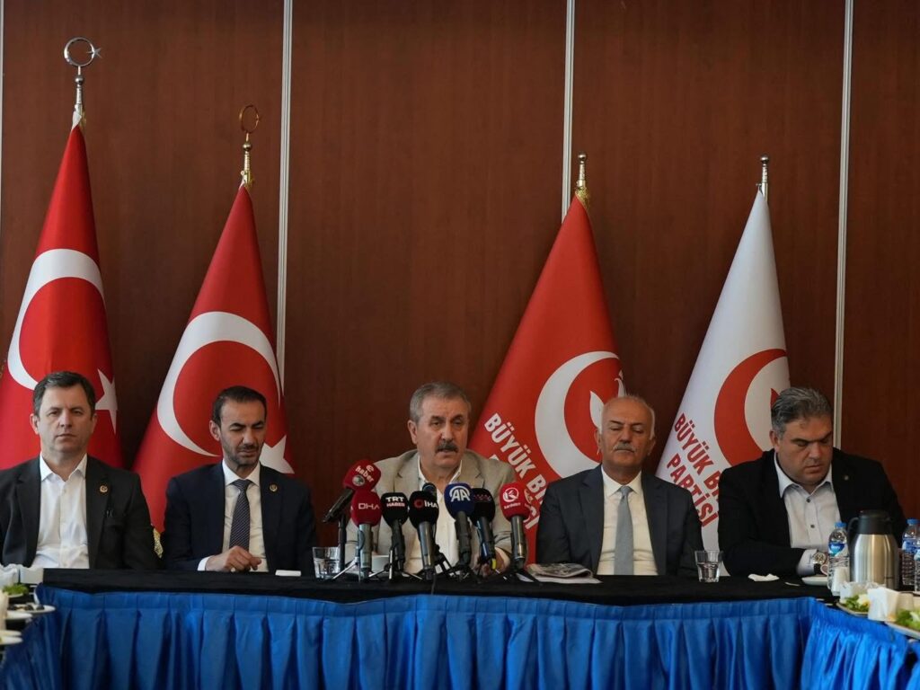 Destici: “Seçim Kurulu’nun verdiği kararı başka mahkeme bozamaz”