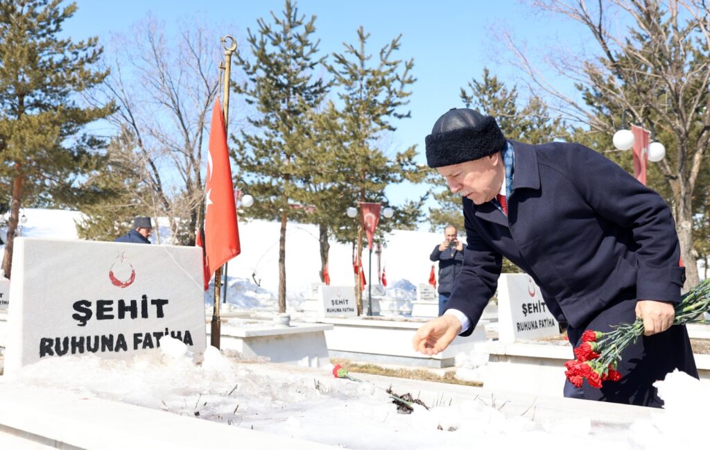 ERZURUM’UN DÜŞMAN İŞGALİNDEN KURTULUŞUNUN 108. YIL DÖNÜMÜ