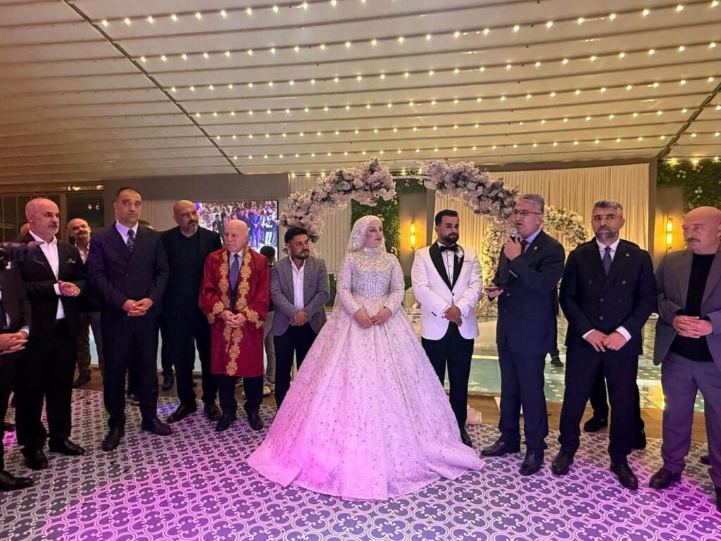 KAYA AİLESİNİN MUTLU GÜNÜ